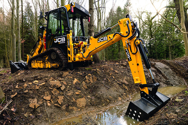 ICXT BACKHOE LOADER